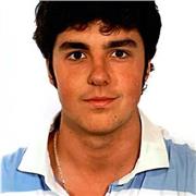 Soy un chico cercano y que se desenvuelve bien de cara al público. Estoy abierto a dar clases a todo aquel que las necesite